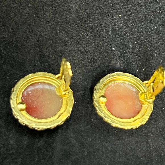 Gold Tone Carved Shell Woman With Fairy Cameo Button Clip On Earrings (3534) - Picture 6 of 7